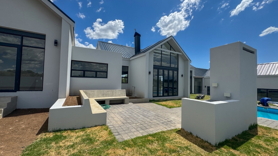3 Bedroom Property for Sale in Tredenham Free State